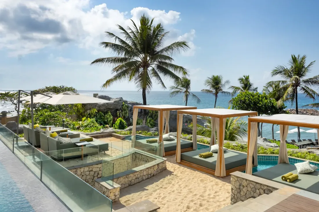 Elara - Seaside Lounge and Bar at Hilton Bali Resort in Nusa Dua